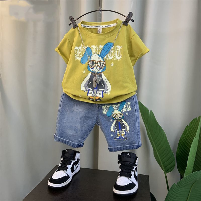 T-Shirt and Pant